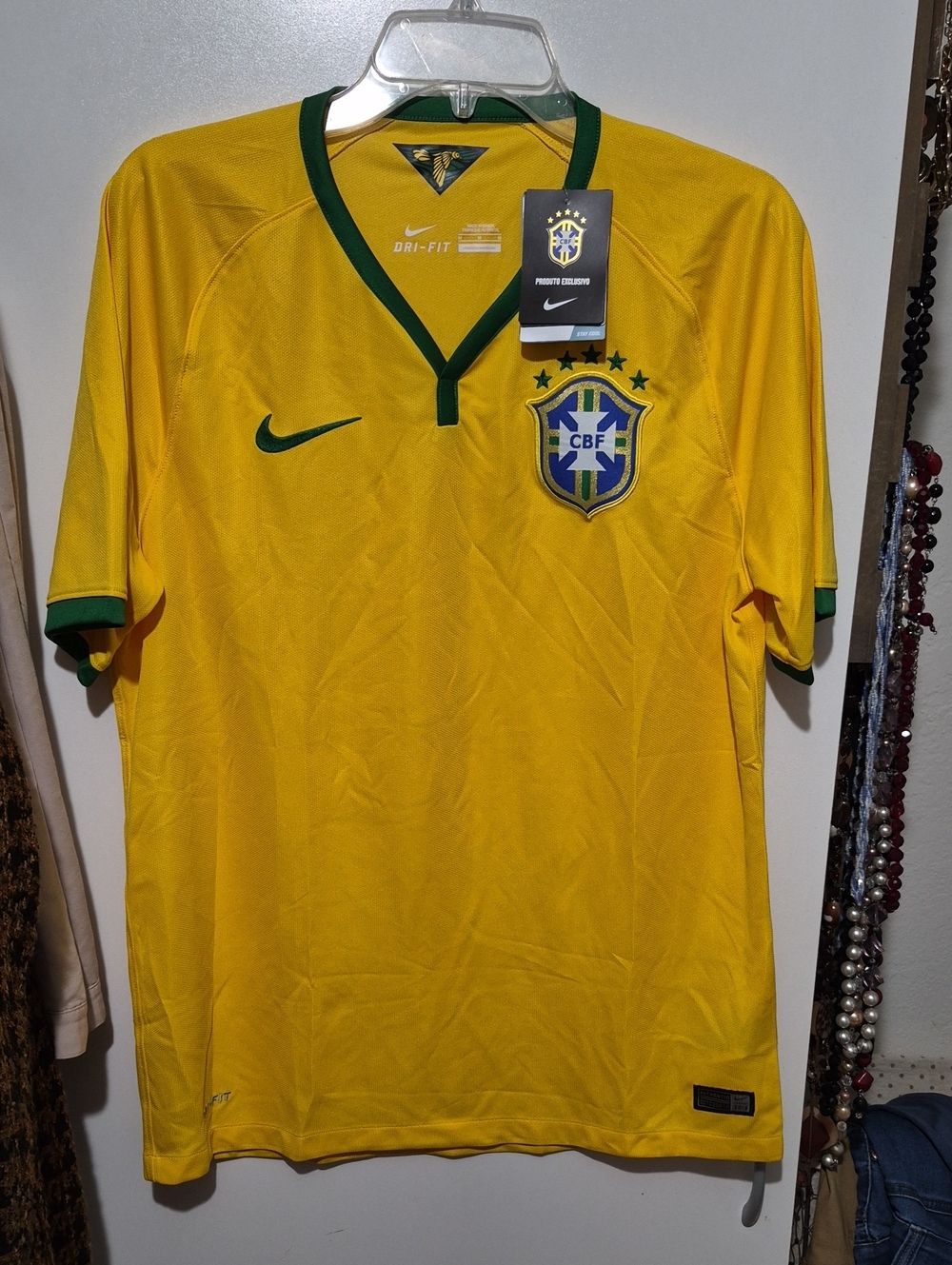 Nike Brazil Men’s National Soccer Jersey - Yellow with Green Trim Sz M - L - XL